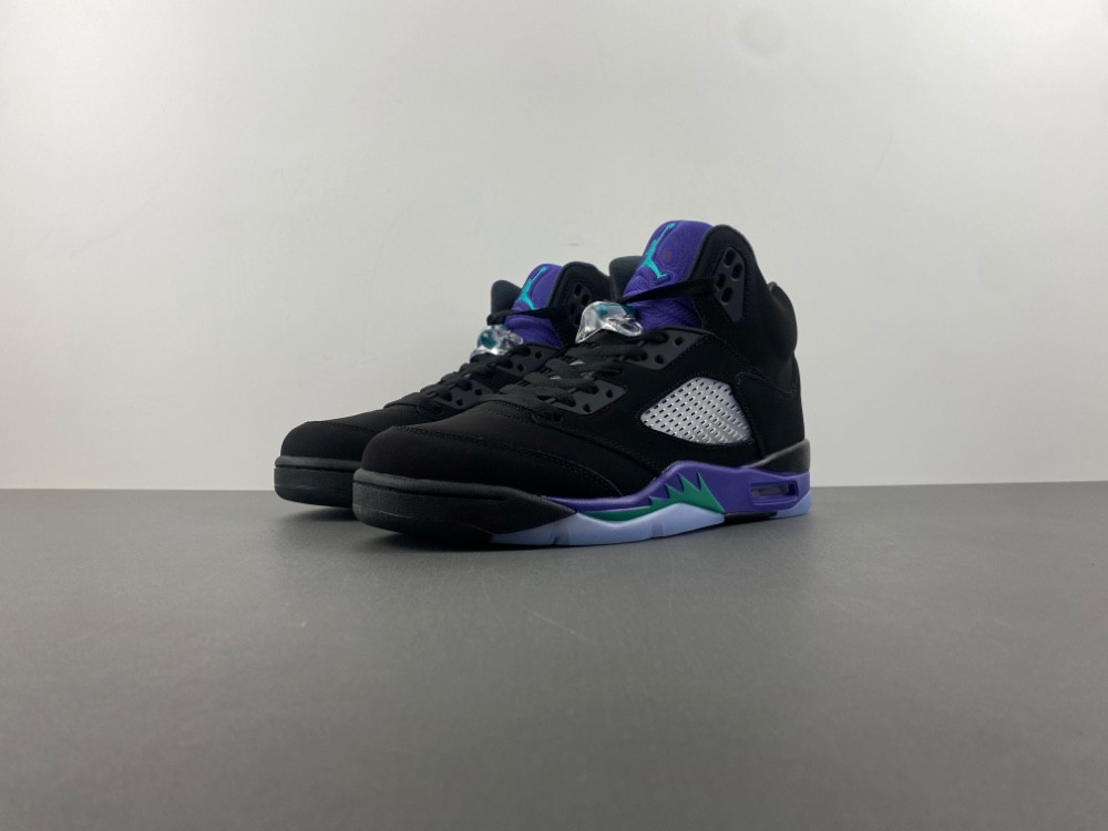 Air Jordan 5 Retro