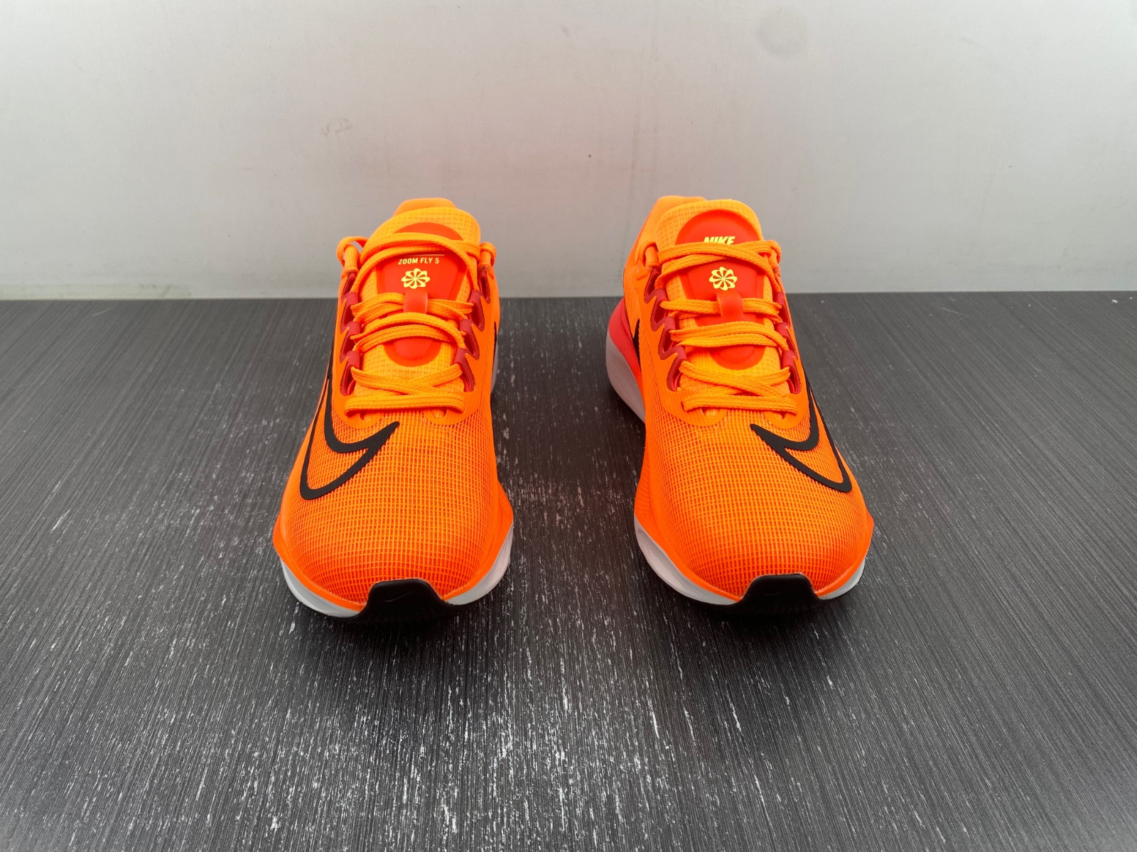 nike zoom fly 5 total orange dm8968-800