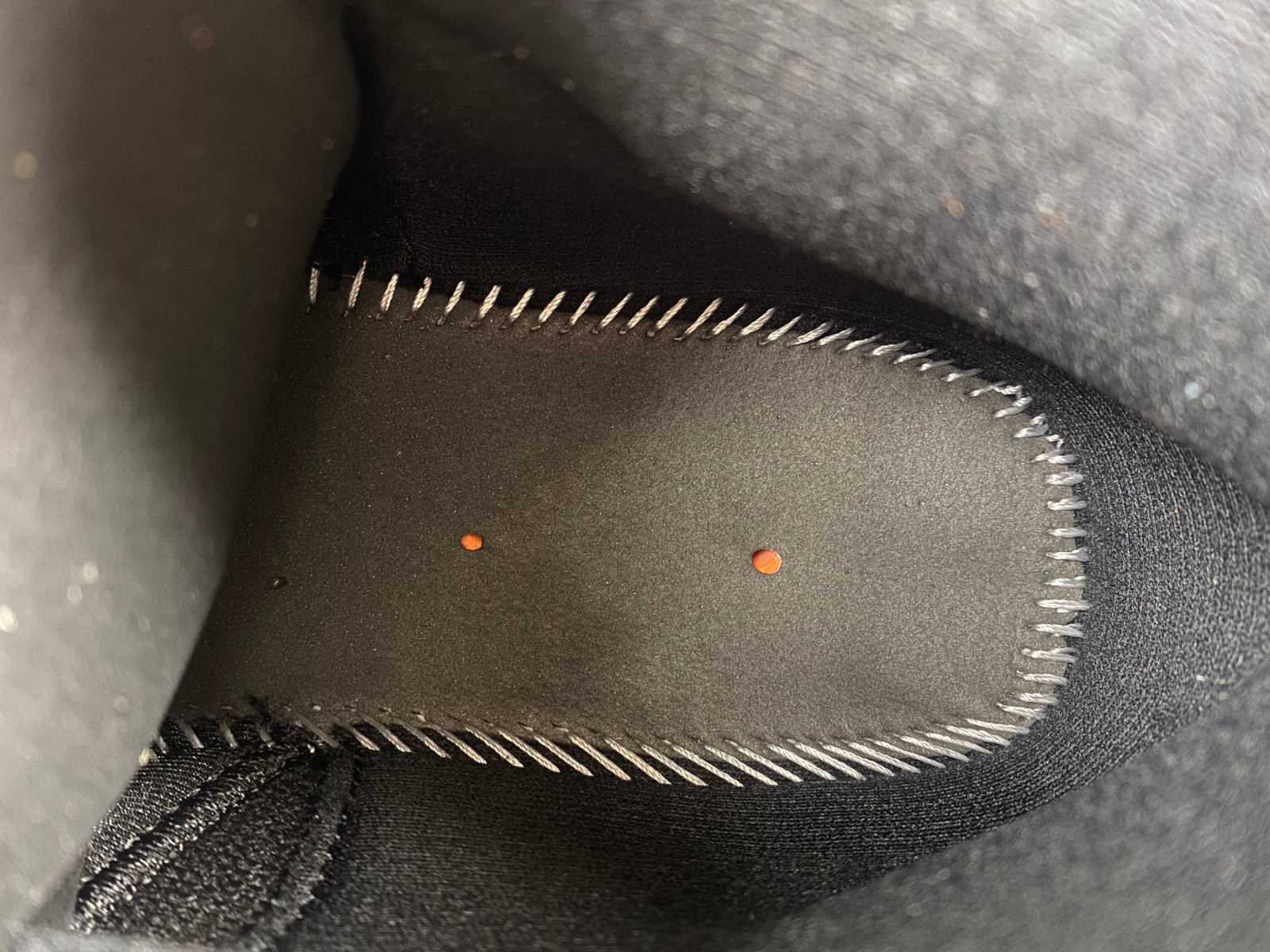 Air Jordan 11 Retro “orange Black”