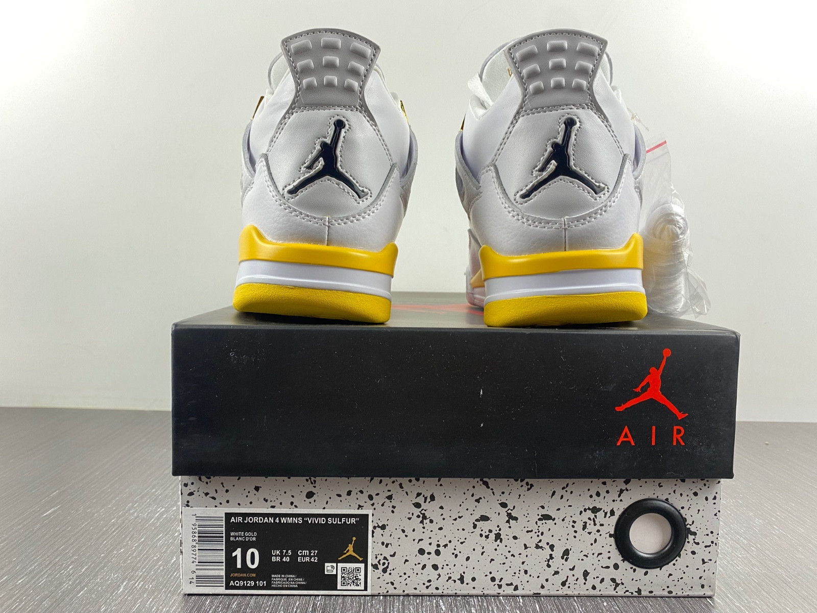 air jordan 4 womens "vivid sulfur" aq9129-101