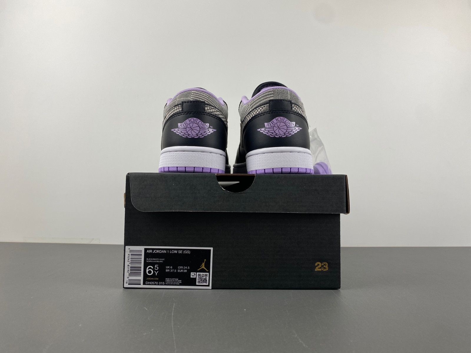 Air Jordan 1 Low SE