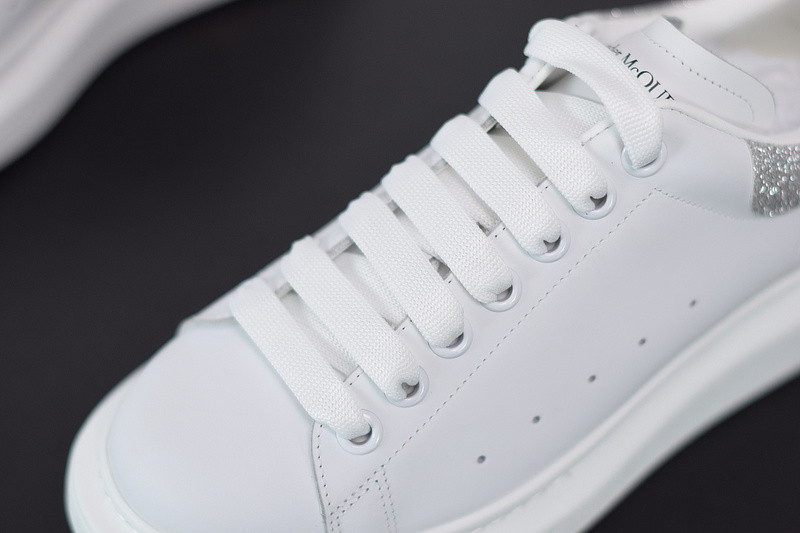 alexer mceen sneakers