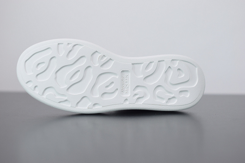 alexer mceen sneakers