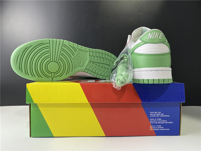 nike dunk low “green glow” cu1726-188