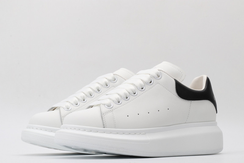 alexer mceen sneakers