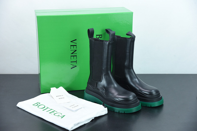 Bo*te*ga ve*ne*ta sneaker