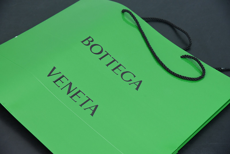 Bo*te*ga ve*ne*ta sneaker