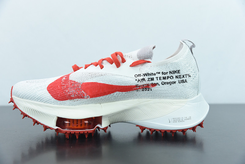 of x air zoom tempo next%