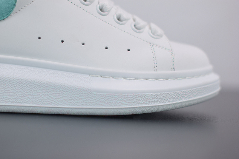 alexer mceen sneakers