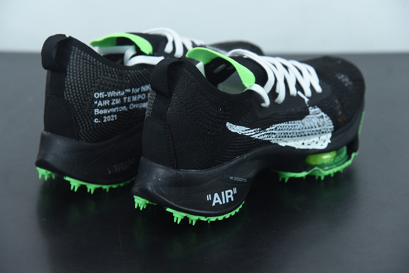 of x air zoom tempo next%