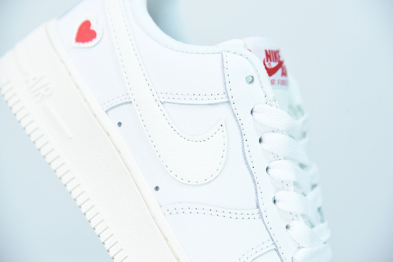 nike air force 1 low valentines day(2021)dd7117-100