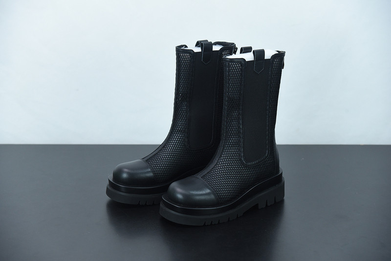 Bo*te*ga ve*ne*ta sneaker