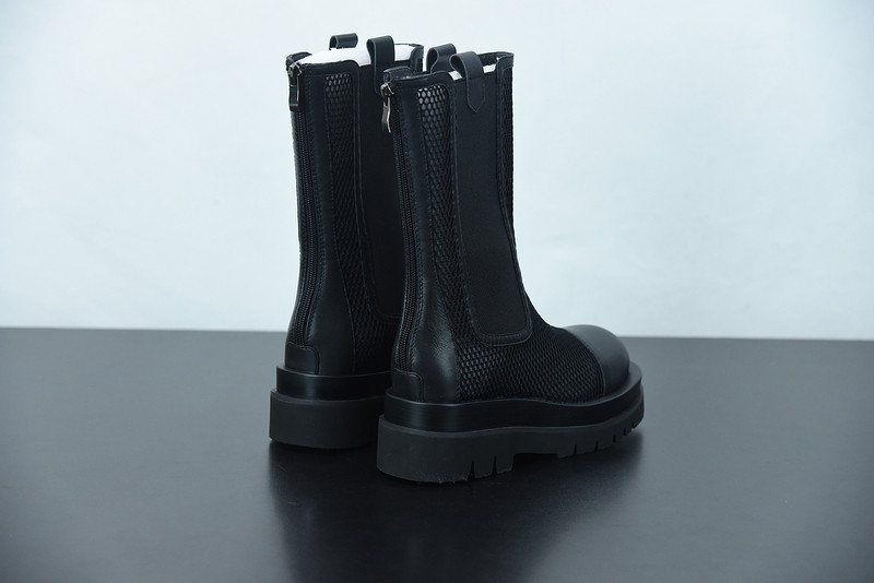 Bo*te*ga ve*ne*ta sneaker