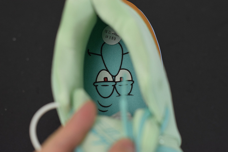 spongebob squarepants x nike kyrie 5 ep