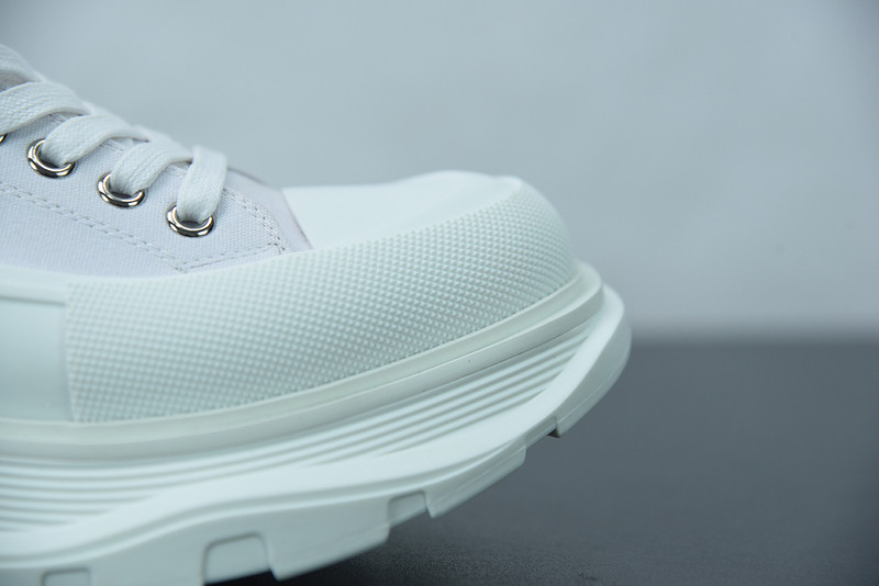 alexer mceen sneakers