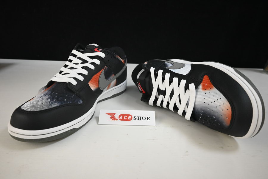 nike dunk low “graffiti