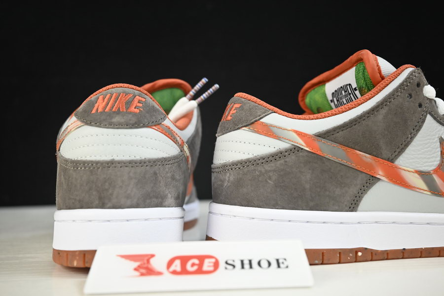 crushed d.c. x nike sb dunk low dh7782-001