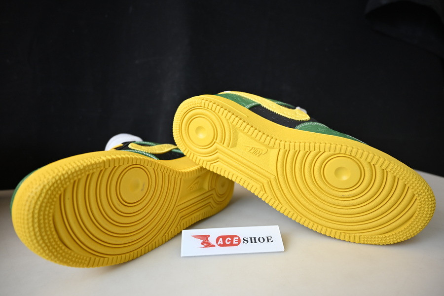 lvt x nike air force1