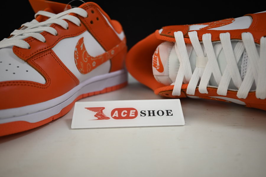 nike dunk low “orangre paisley” dh4401-103