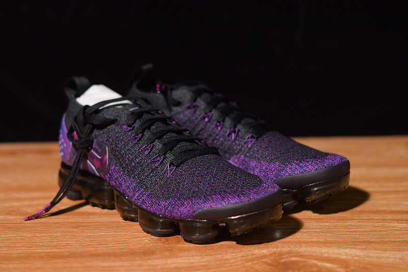 nike air vapormax flyknit 2.0 black purple 942843-013