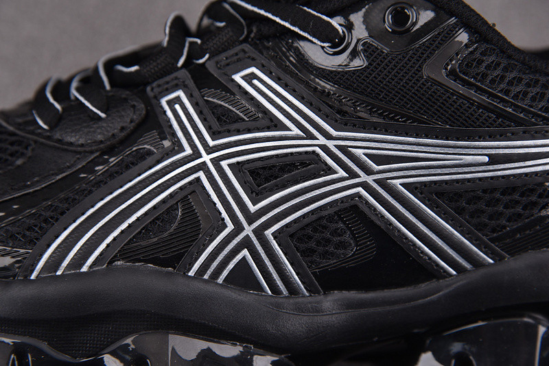 As*ic*s gel-quantum kinetic