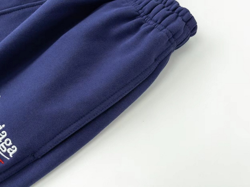 Ba*len*cia*ga clothes