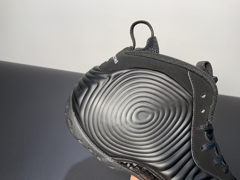 nike comme des garons homme plus x air foamposite one