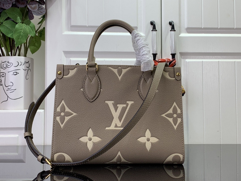 LVT PURSE