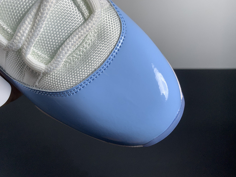air jordan 11 “unc” white/university blue ct8012-141