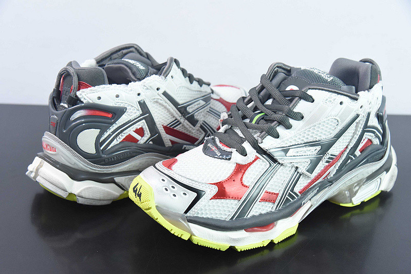 Ba*len*cia*ga runner sneaker