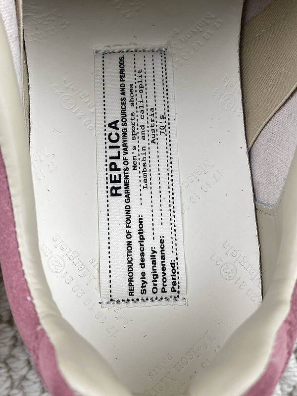 ma*s*n Ma*i*la sneaker