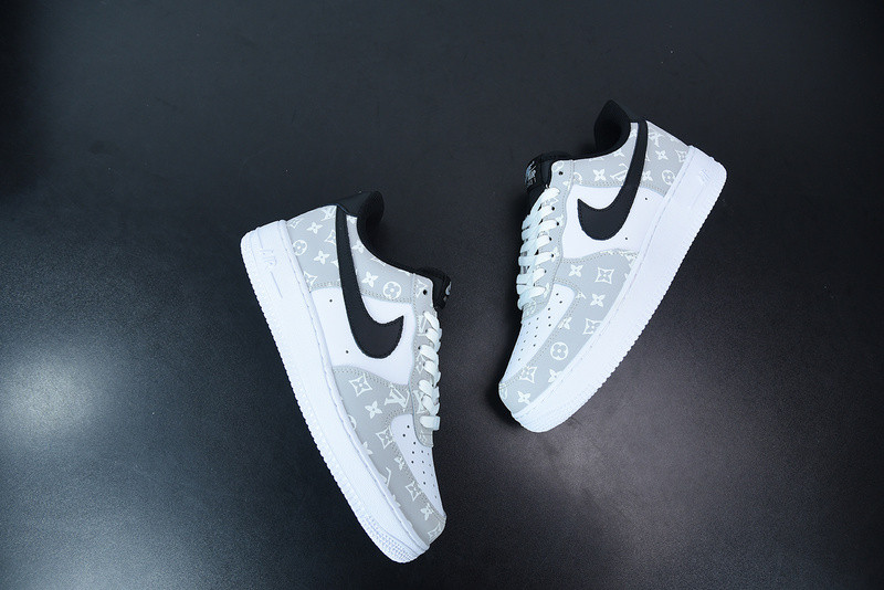 lvt x nike air force1