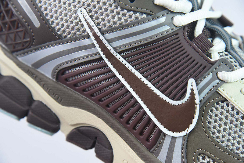 nike zoom vomero 5 "earth & fossil" fd9920-022