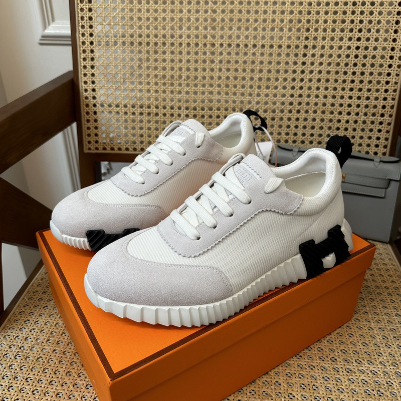H**mes sneaker