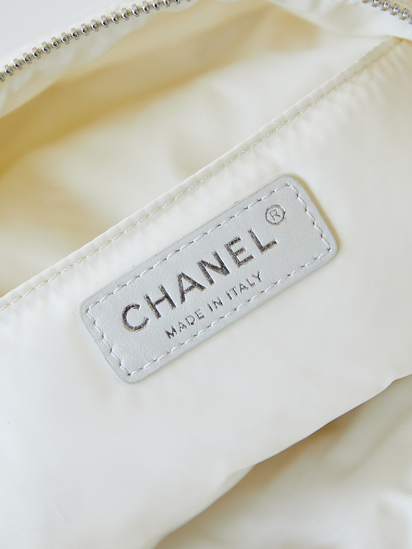 chanel purse