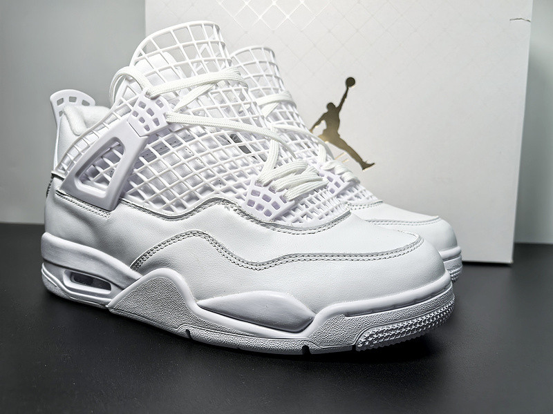Air Jordan 4 Retro