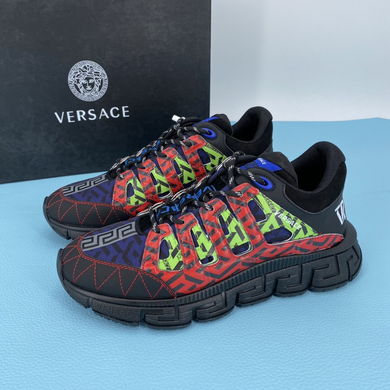 vs chain reaction sneakers