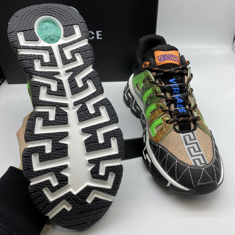 vs chain reaction sneakers