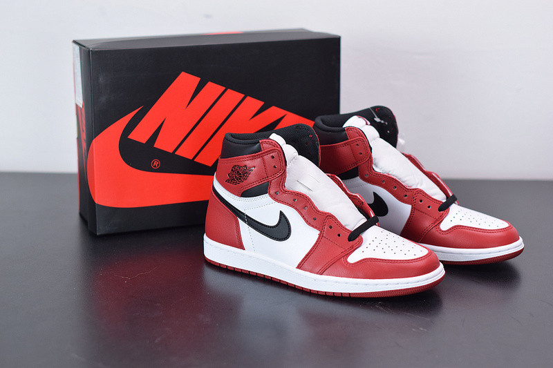 air jordan 1 retro high og "chicago" 2015 555088-101