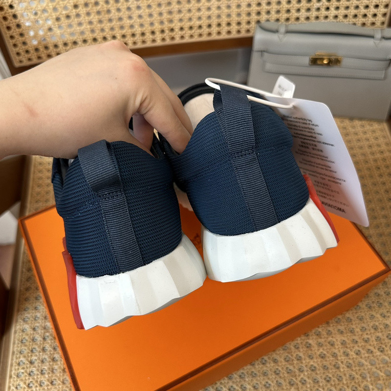 H**mes sneaker