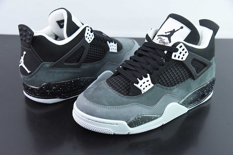 Air Jordan 4 “Fear” FQ8138-002