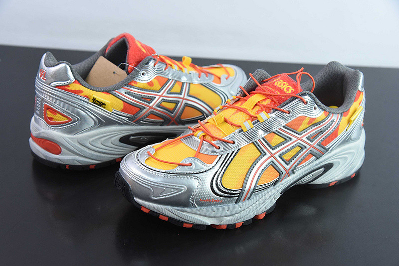 As*ic*s troublesmile x gel kahana tr v4