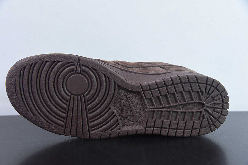 auprm x nike sb dunk low fc1688-120