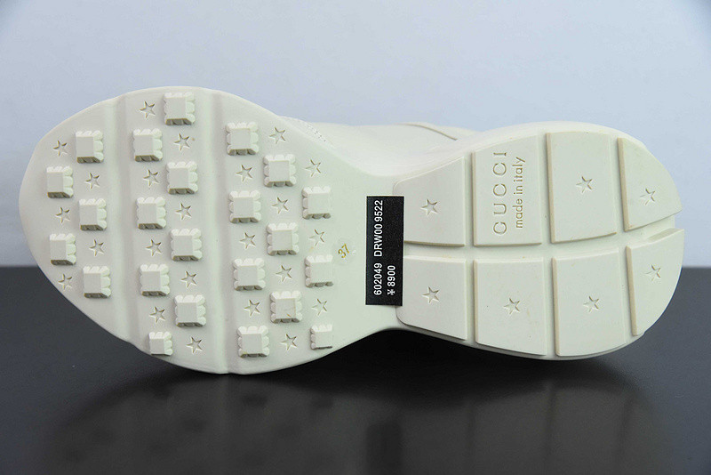 G*u*i rhyton sneaker