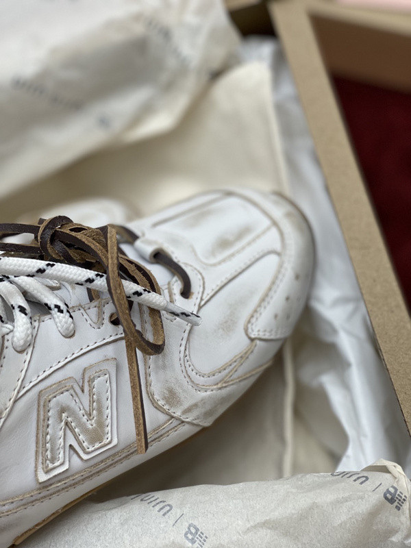 NEW BALANCE X MIUMIU SNEAKER