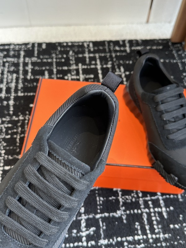 Hermes Sneaker