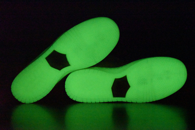 nike sb dunk low “mummy” dm0774-111