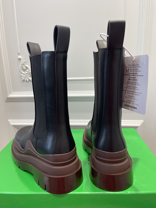 Bo*te*ga ve*ne*ta sneaker