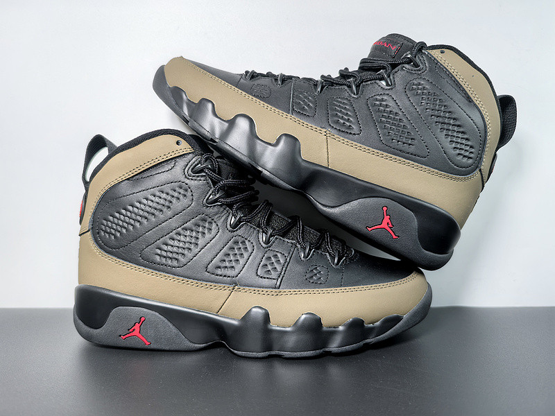 Air Jordan 9 Retro