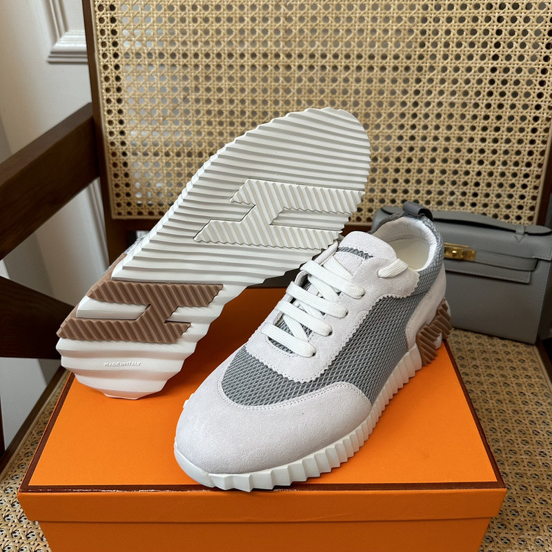 H**mes sneaker
